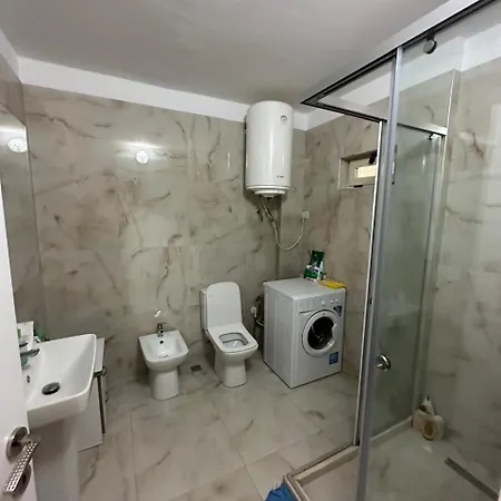 Marion's Apartamento Golem (Tirana)